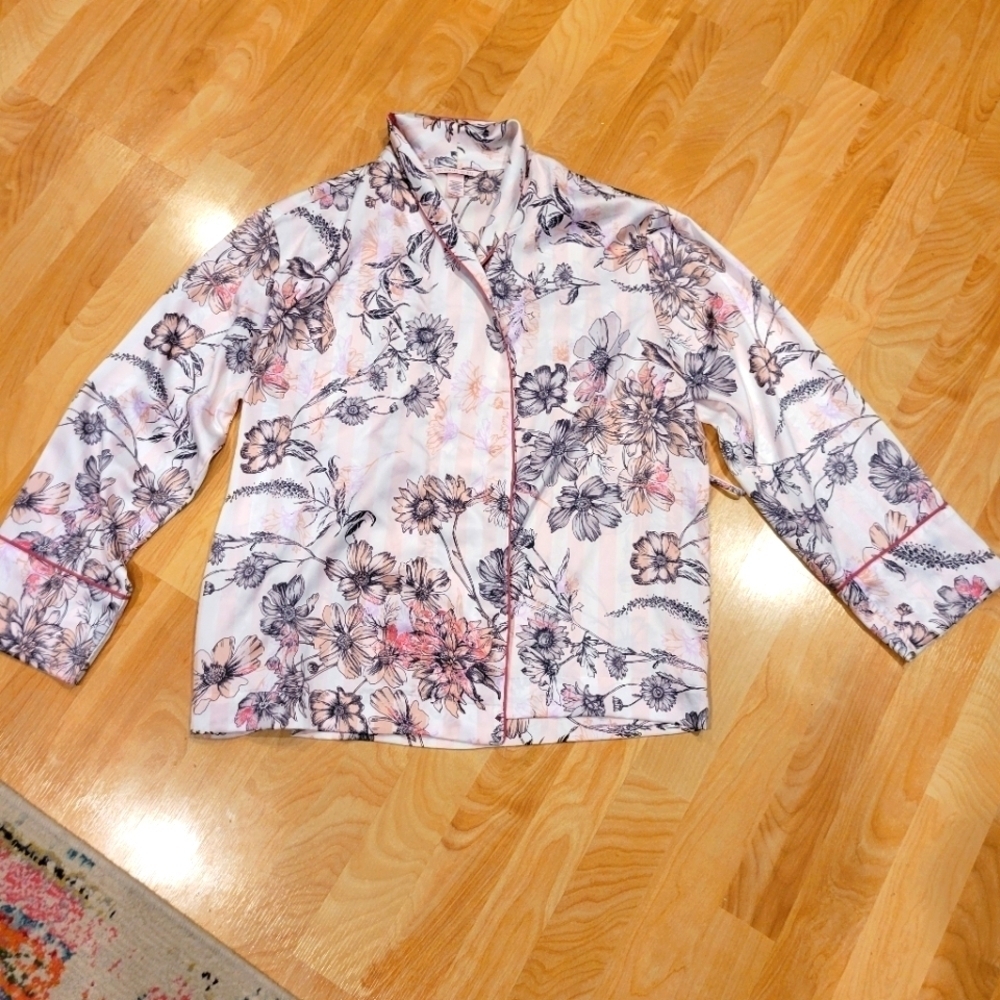 Victoria's Secret Satin Sleep Shirt Size Large